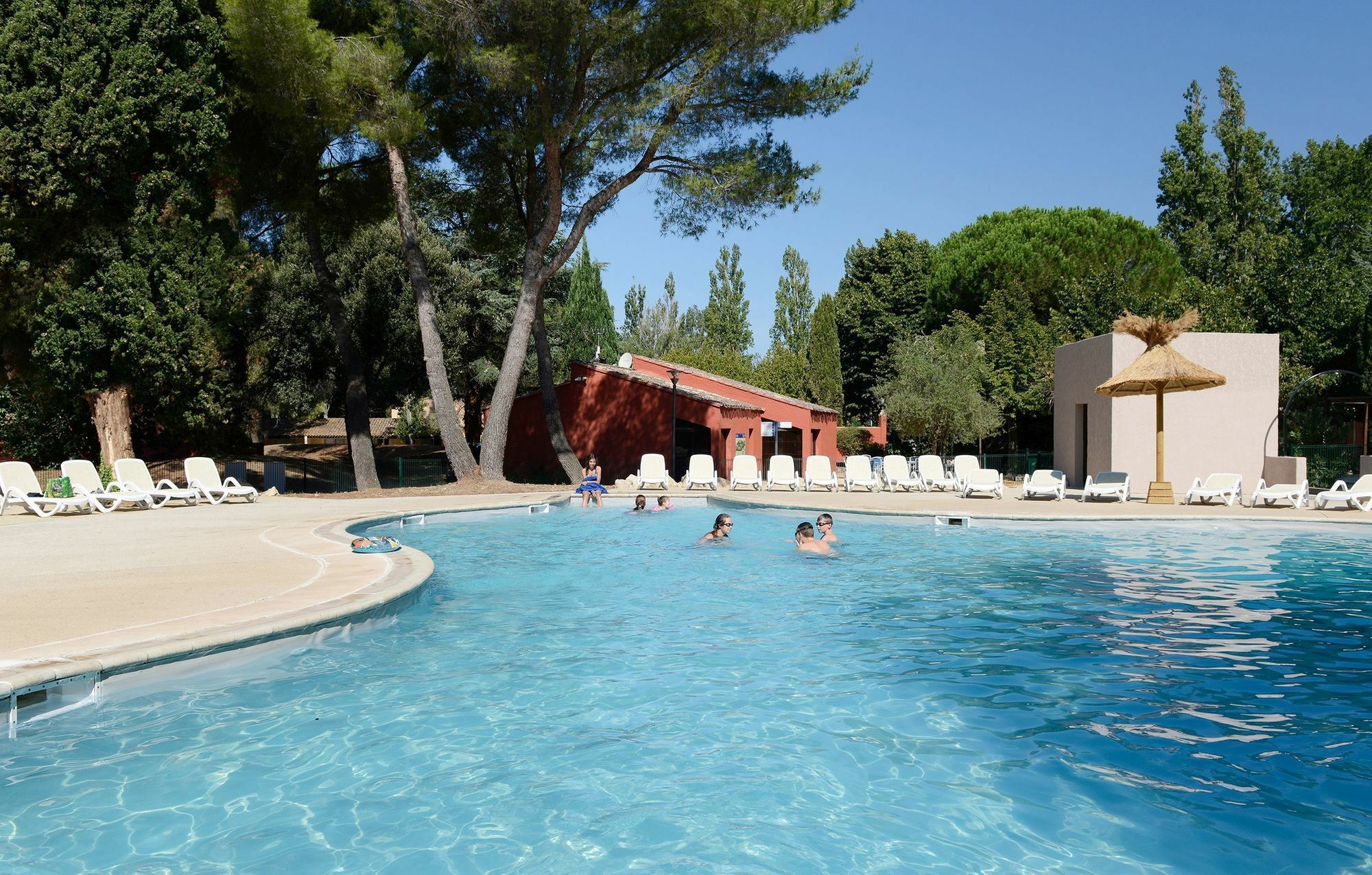 ארל Residence Odalys Le Village Camarguais Les Gardians מראה חיצוני תמונה